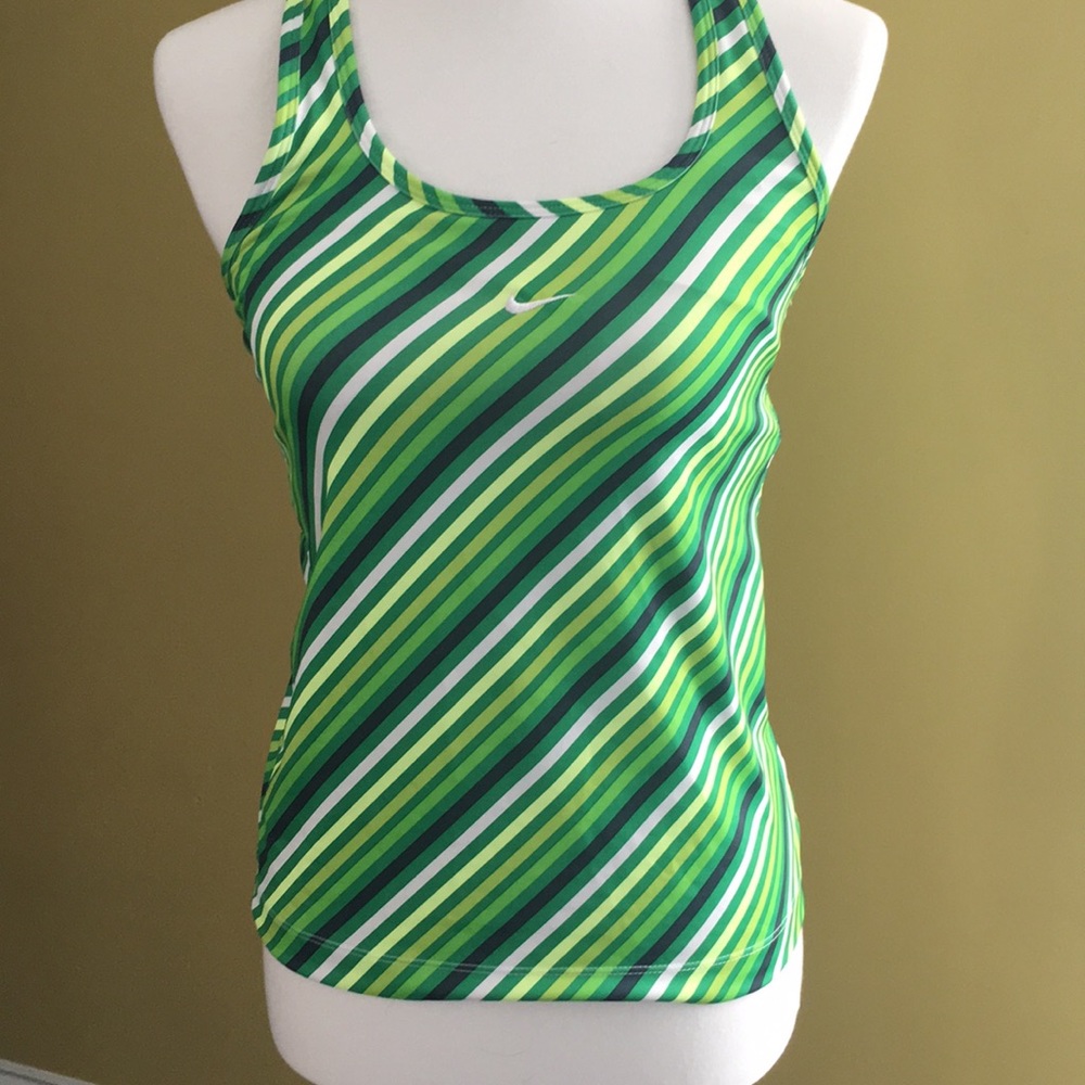 Nike exercise tank